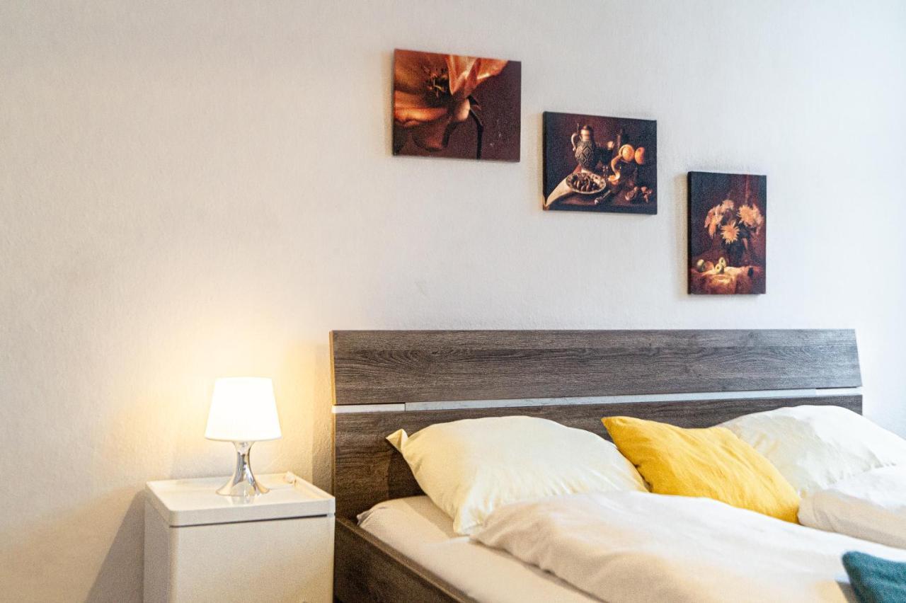 Comfy 2Br- Apartment Near Wiener Stadthalle Bagian luar foto